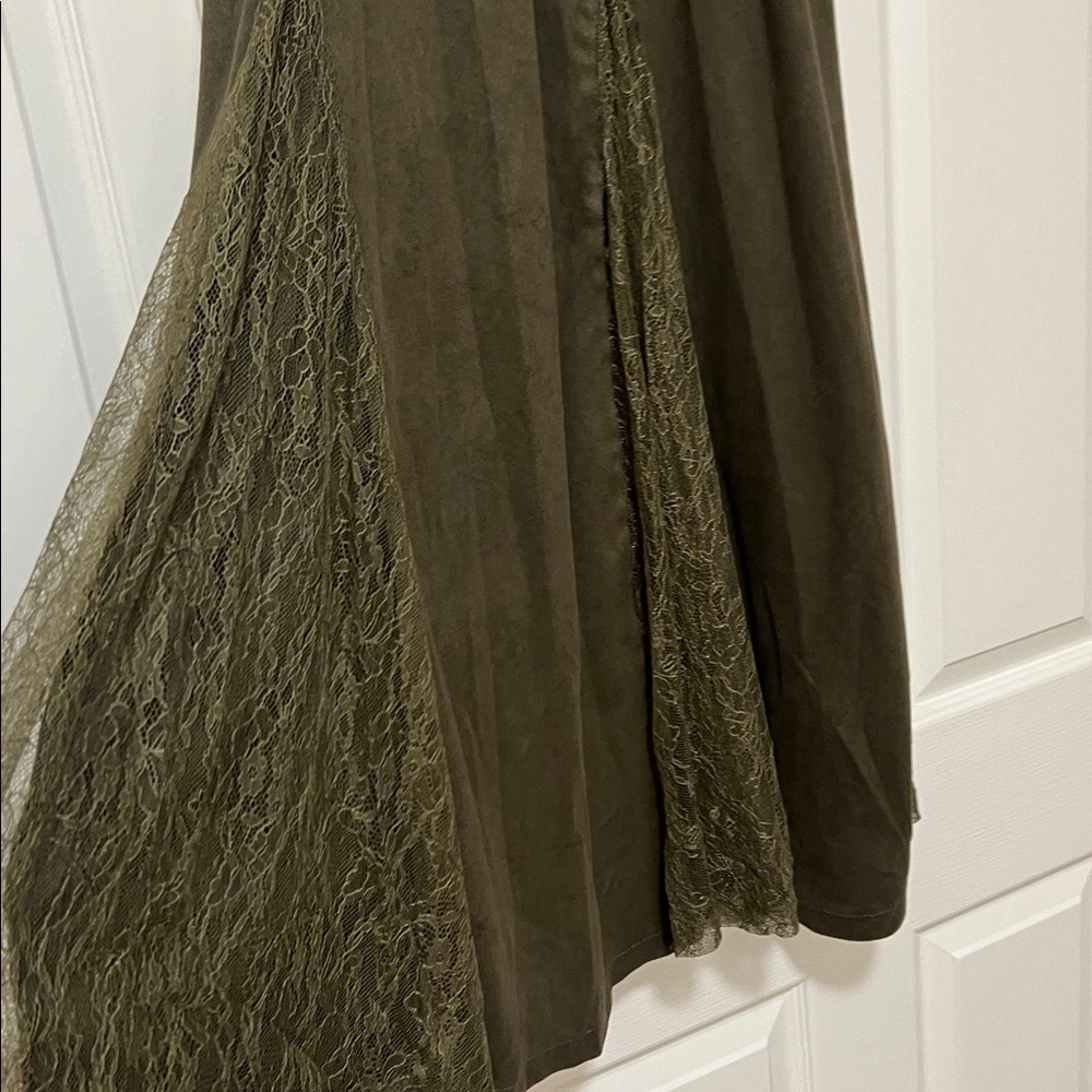 Olive Green Maxi Skirt with Lace Panels - Med - Picture 3 of 5